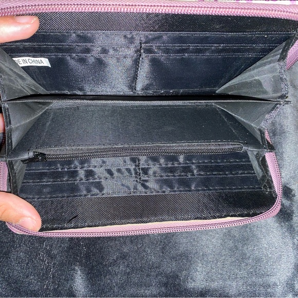 Wallet - Picture 3 of 3